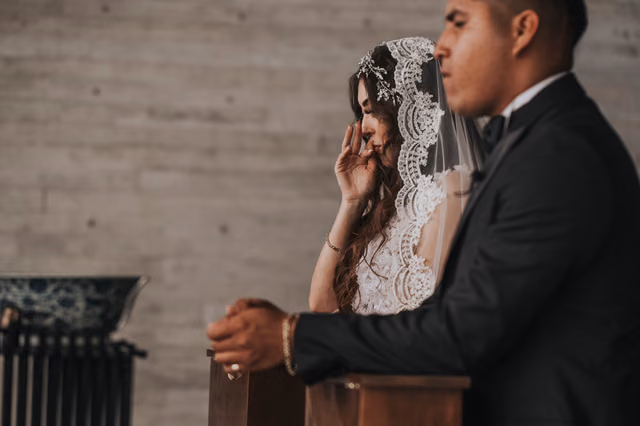 Boda de Paloma & Richard en Villa Tres Marias, Jocotepec, Jalisco