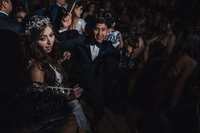 Boda de Paloma & Richard en Villa Tres Marias, Jocotepec, Jalisco