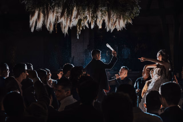 Boda de Paloma & Richard en Villa Tres Marias, Jocotepec, Jalisco